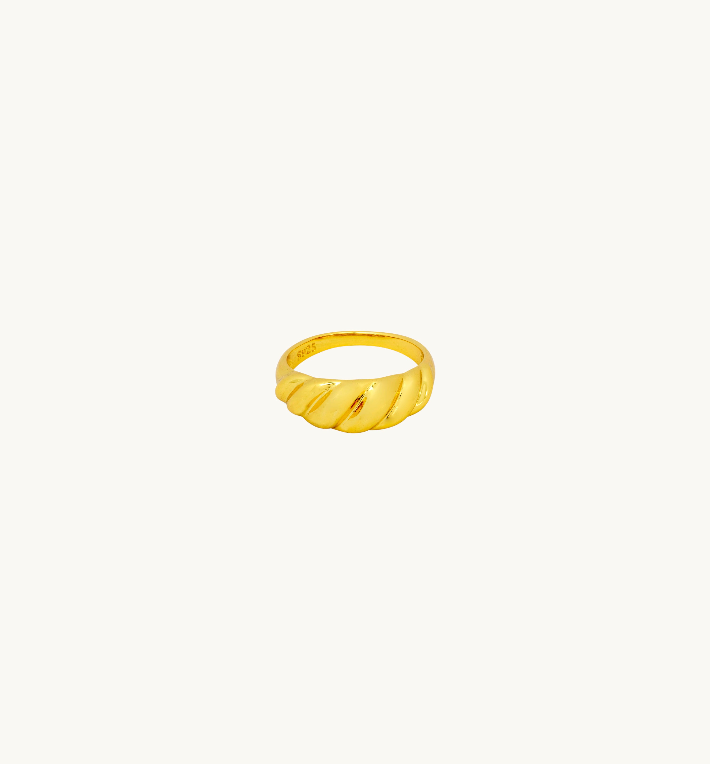Gold Rope Dome Ring
