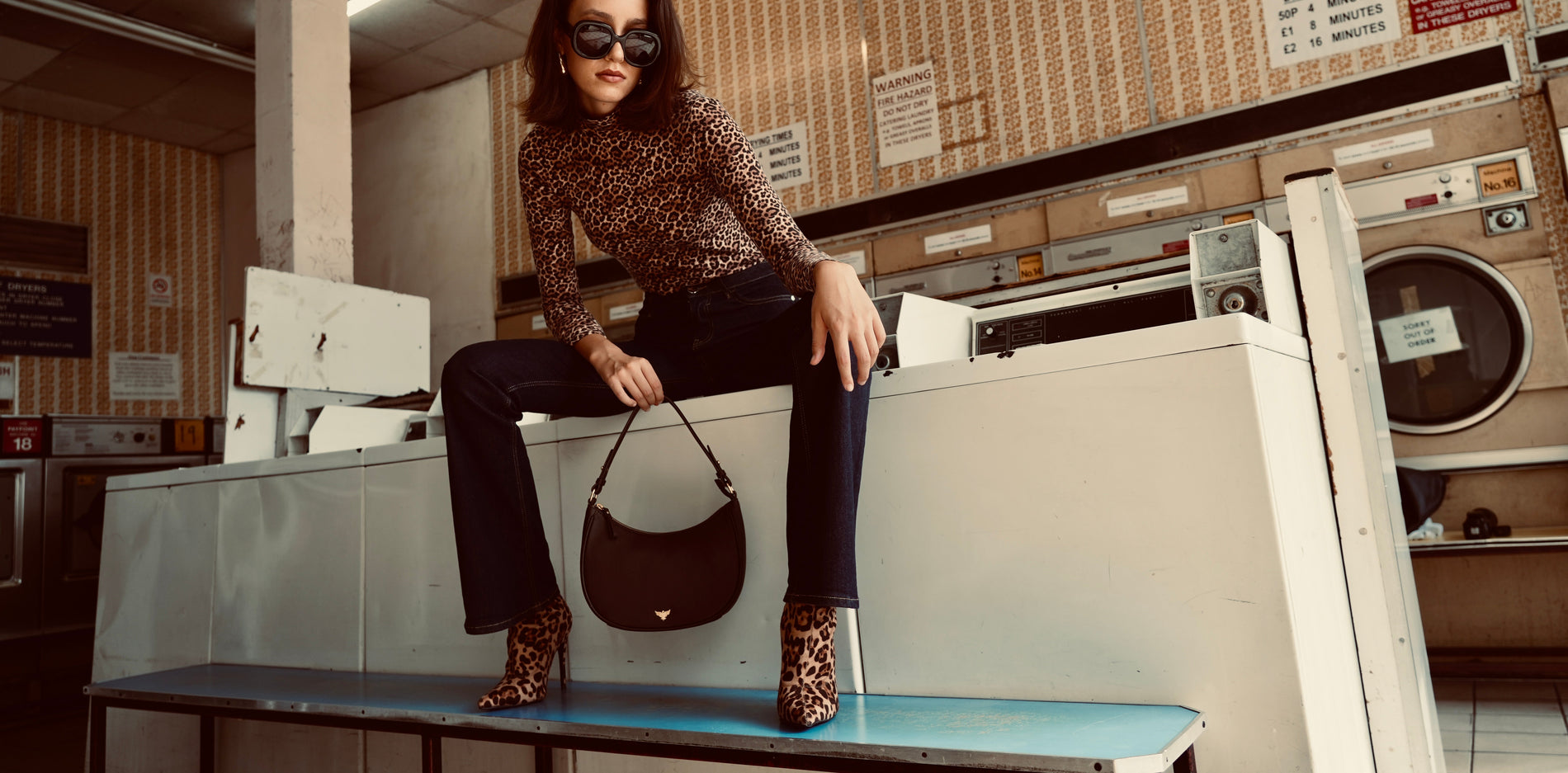 How to Style Autumn Colours with a Leather Bag