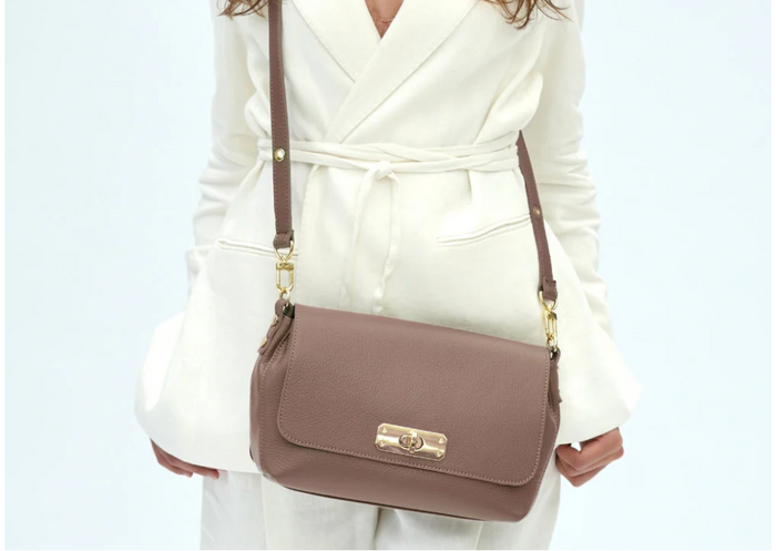 The Best Bag for Your Capsule Wardrobe
