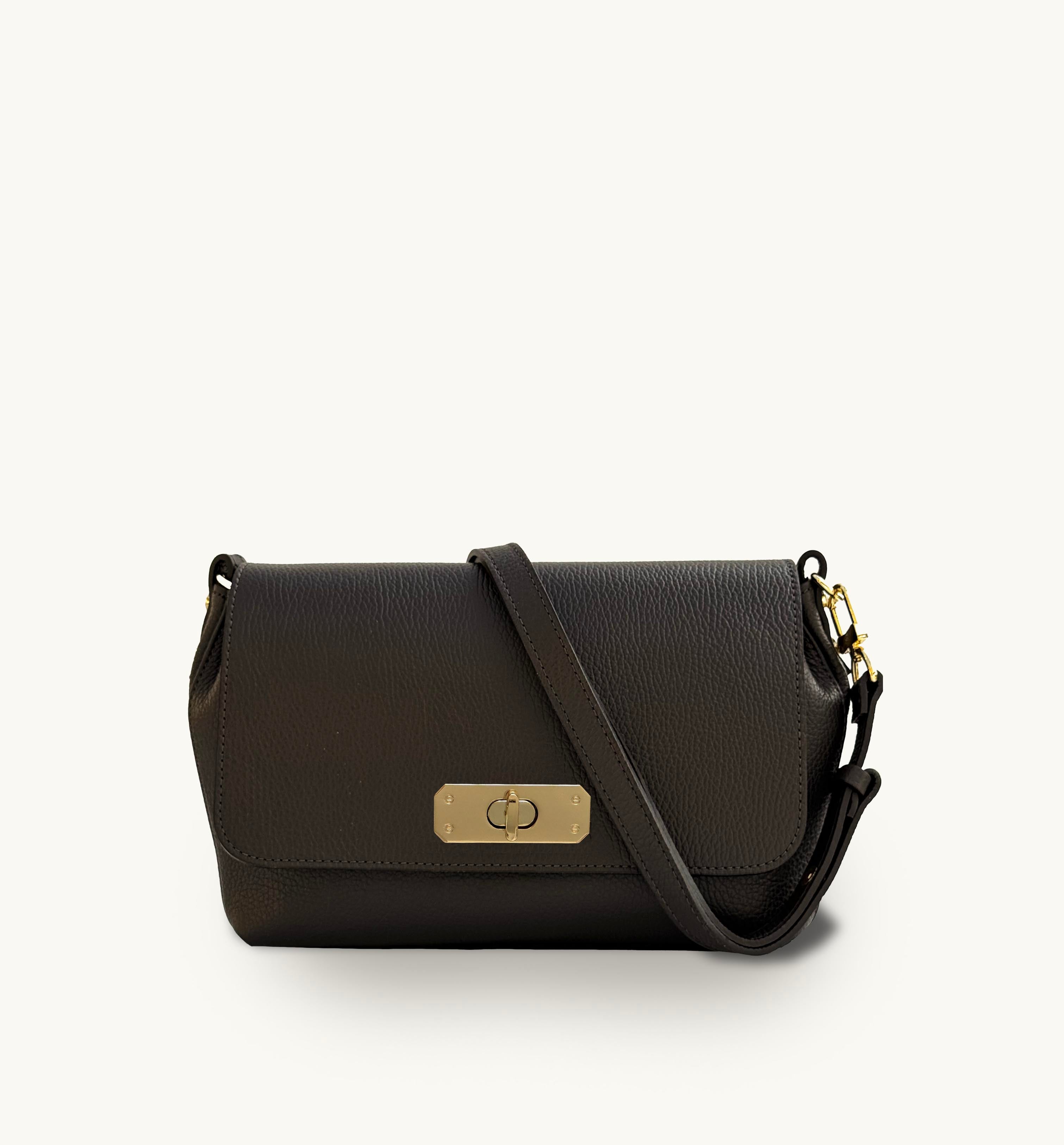 The Maisie Maxi Chocolate Leather Bag