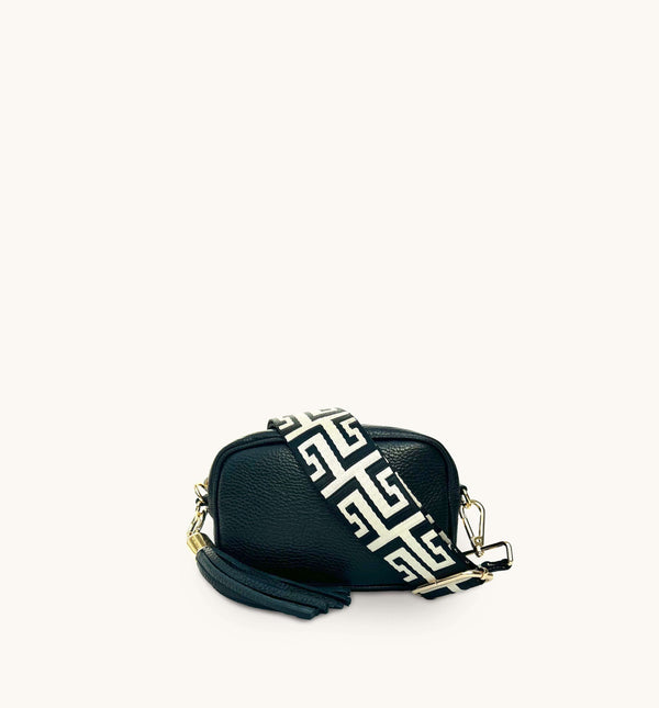 Apatchy London Black Mini Tassel With Maze Strap