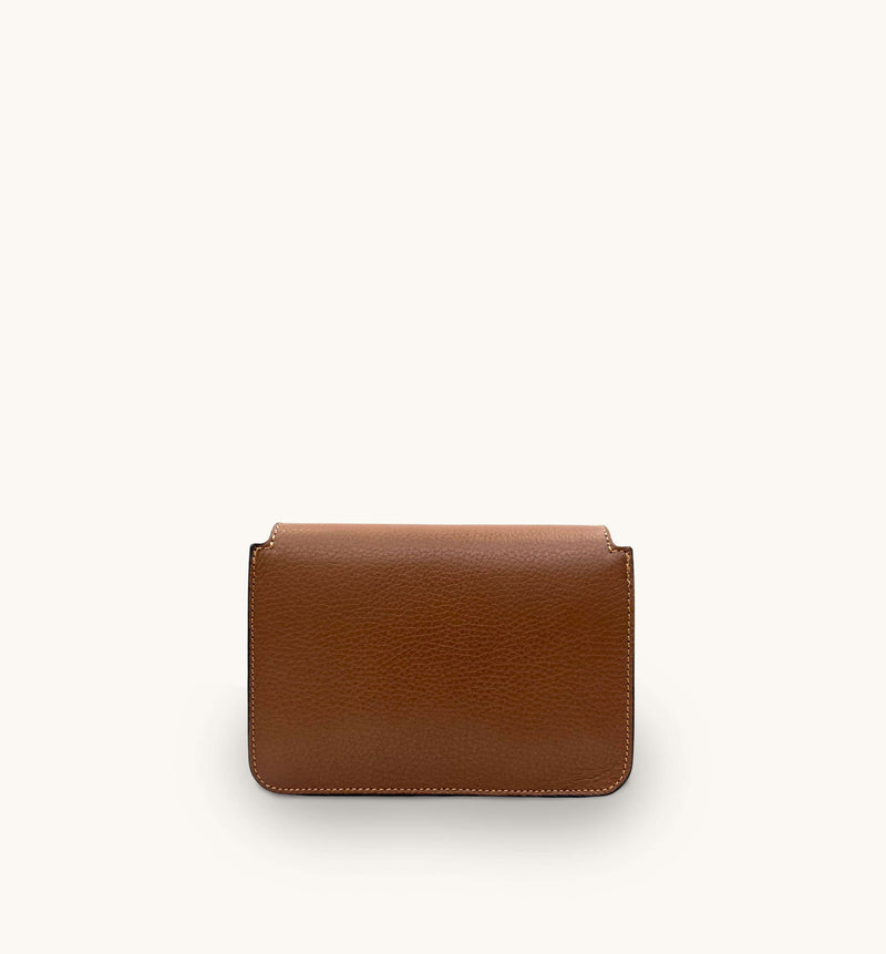 The Newbury Tan Leather Bag – Apatchy London