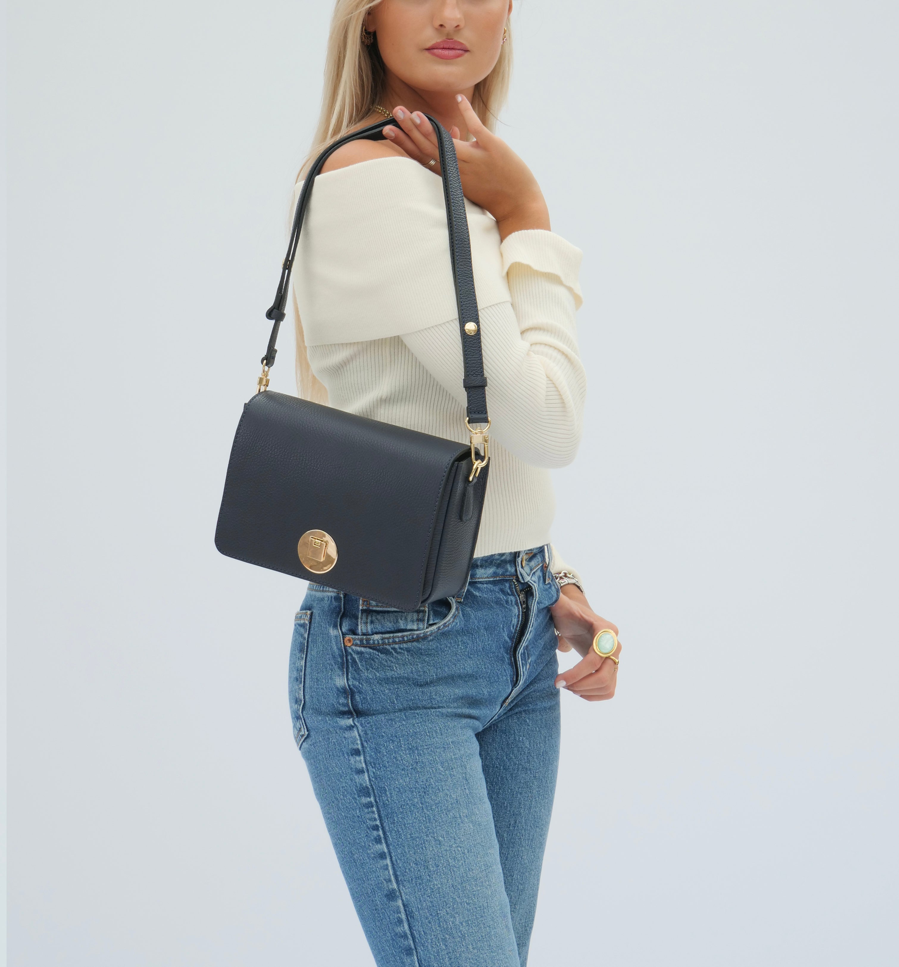 The Newbury Maxi Navy Leather Bag