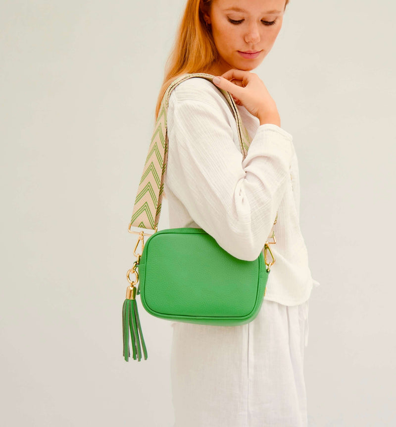 Bottega Green Leather Crossbody Bag With Green Arrow Strap – Apatchy London