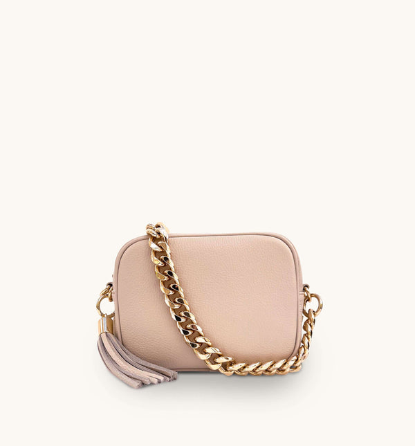 Apatchy Pale Pink Leather Crossbody Bag With Gold Chain Strap