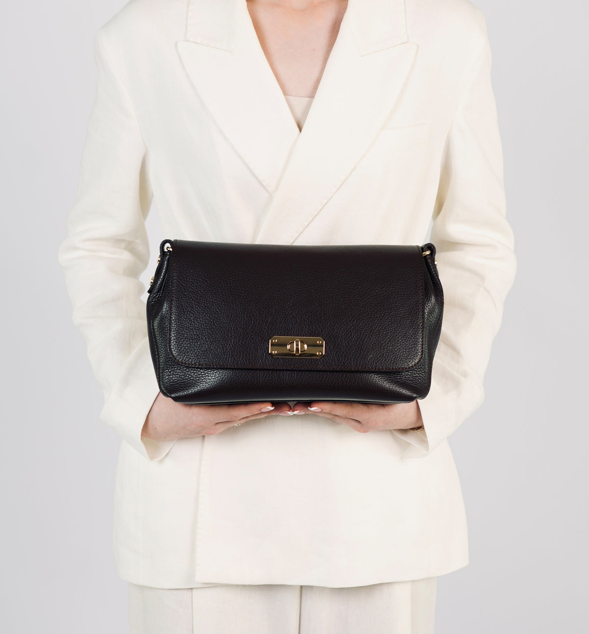 The Maisie Maxi Leather Bag