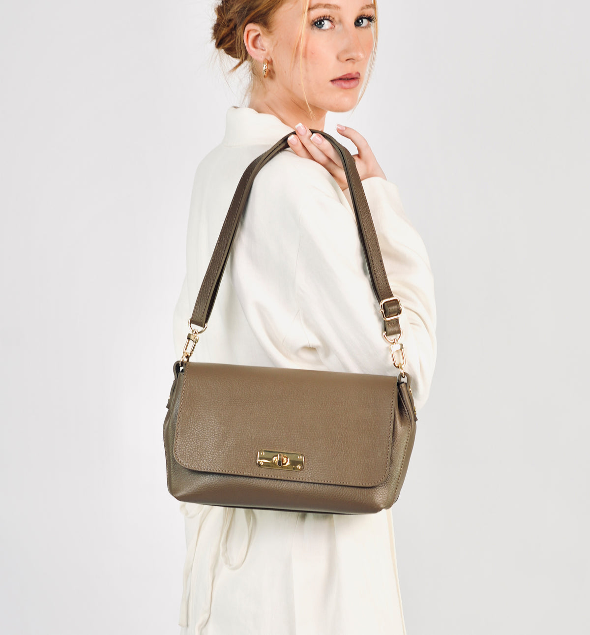 The Maisie Maxi Leather Bag