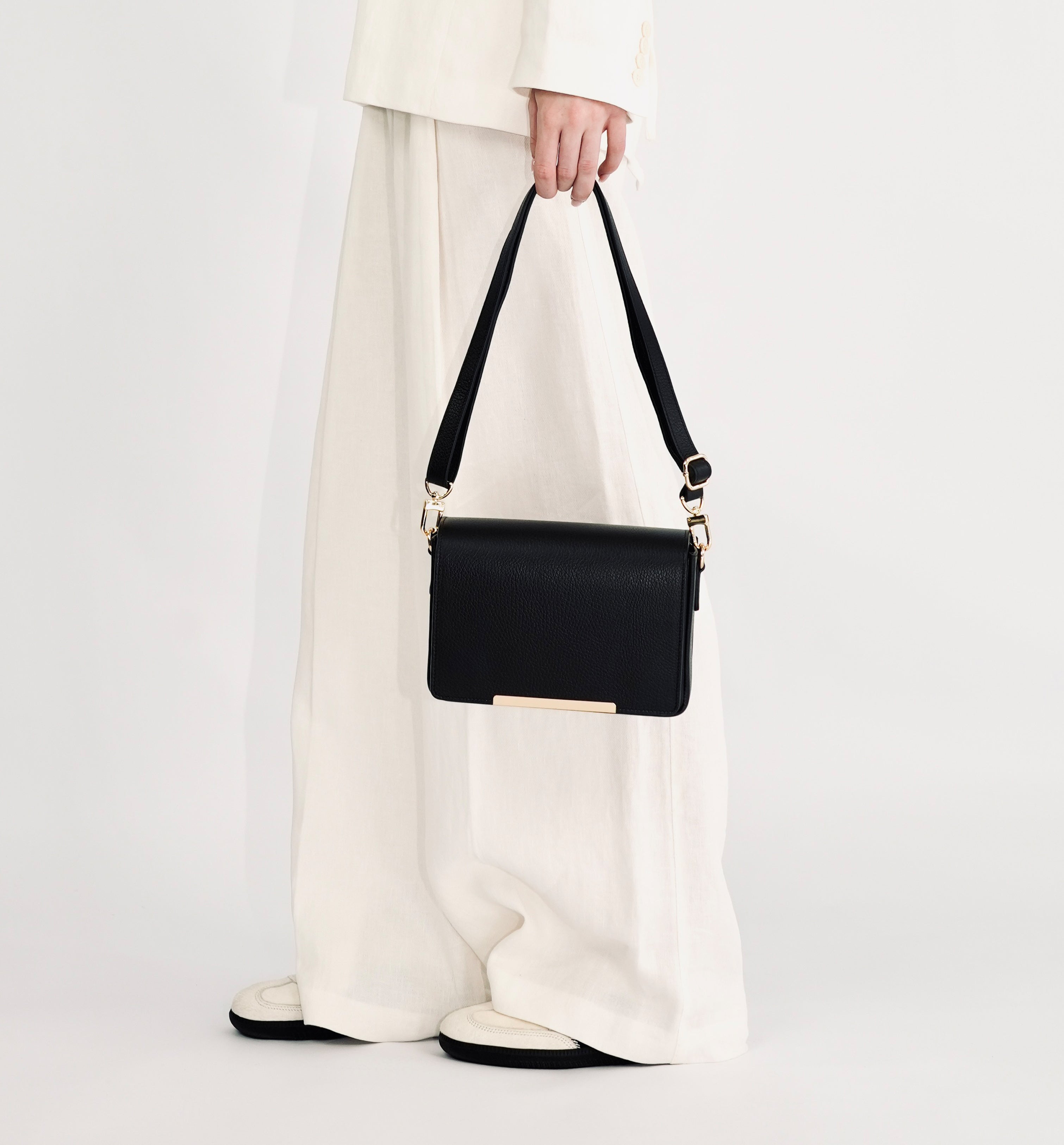 The Newbury Leather Bag