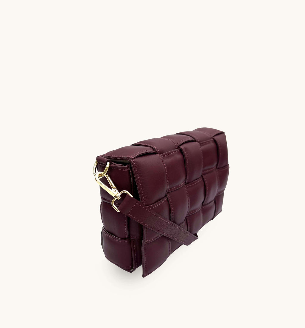 Patent Leather Small Cross Body Bag: AW0020