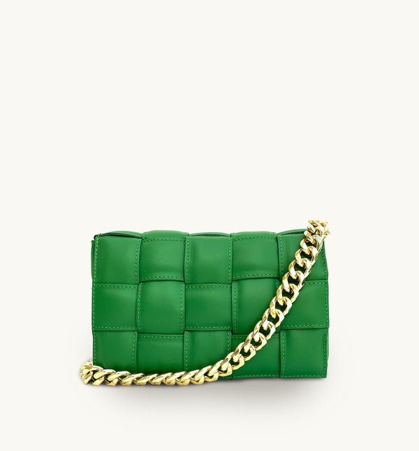 Apatchy Bottega Green Padded Woven Leather Crossbody Bag With Gold Chain Strap