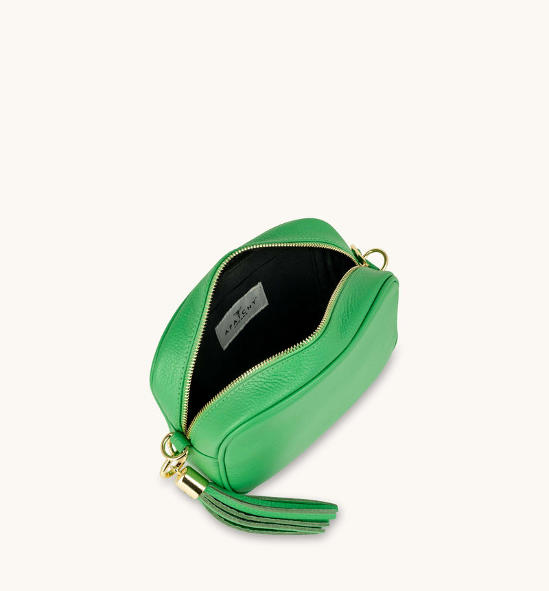 Bottega Green Leather Crossbody Bag With Gold Chain Strap