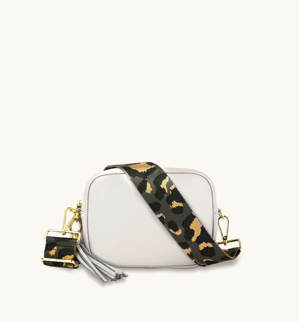 Apatchy Light Grey Leather Crossbody Bag With Grey Leopard Strap